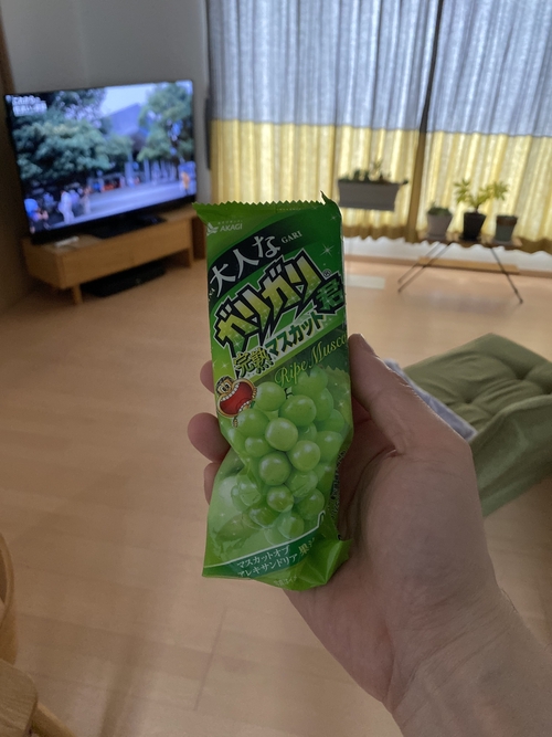 Attach image