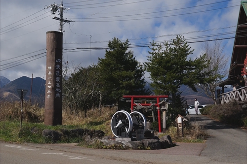 Attach image