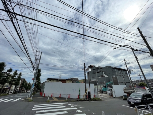 Attach image